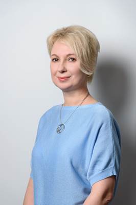 Изображение выглядит как человек, Человеческое лицо, одежда, плечо

Содержимое, созданное искусственным интеллектом, может быть неверным.