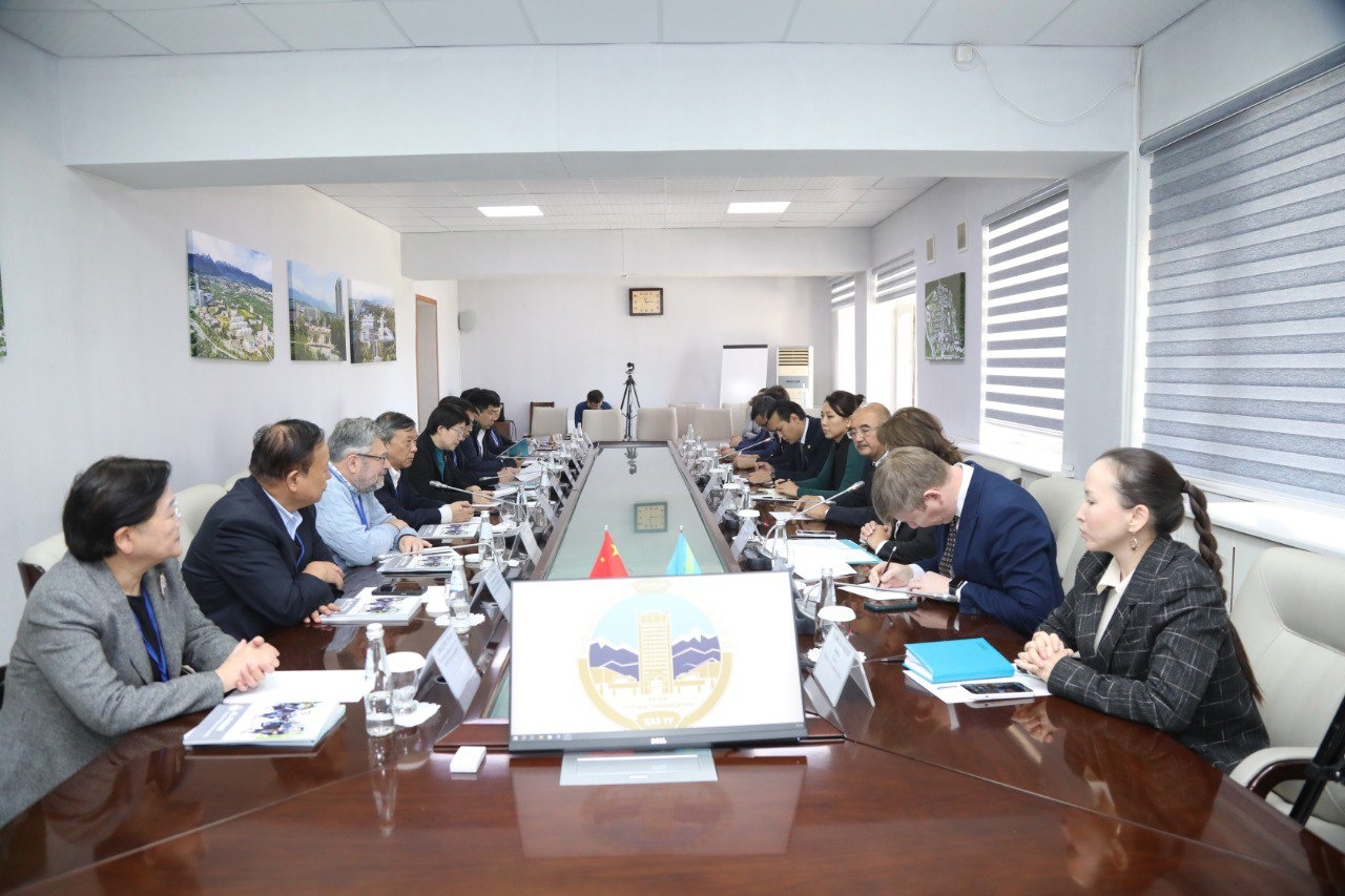 KazNU strengthens partnership with PRC universities