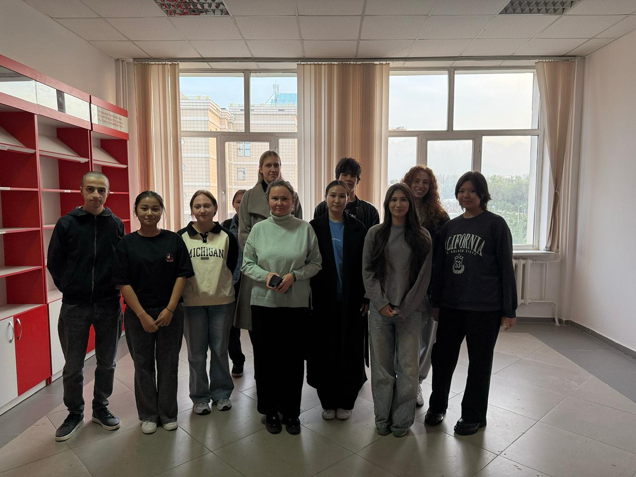 ТДМ 4 : “Сапалы білім” шеңберінде "Жоғары білімнің рөлі" тақырыбындағы іс-шара