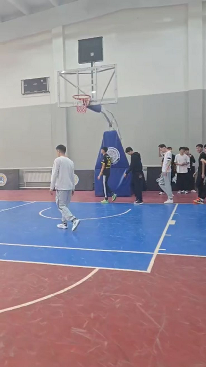 Открытый урок на тему «Волейбол. Нижняя передача мяча»