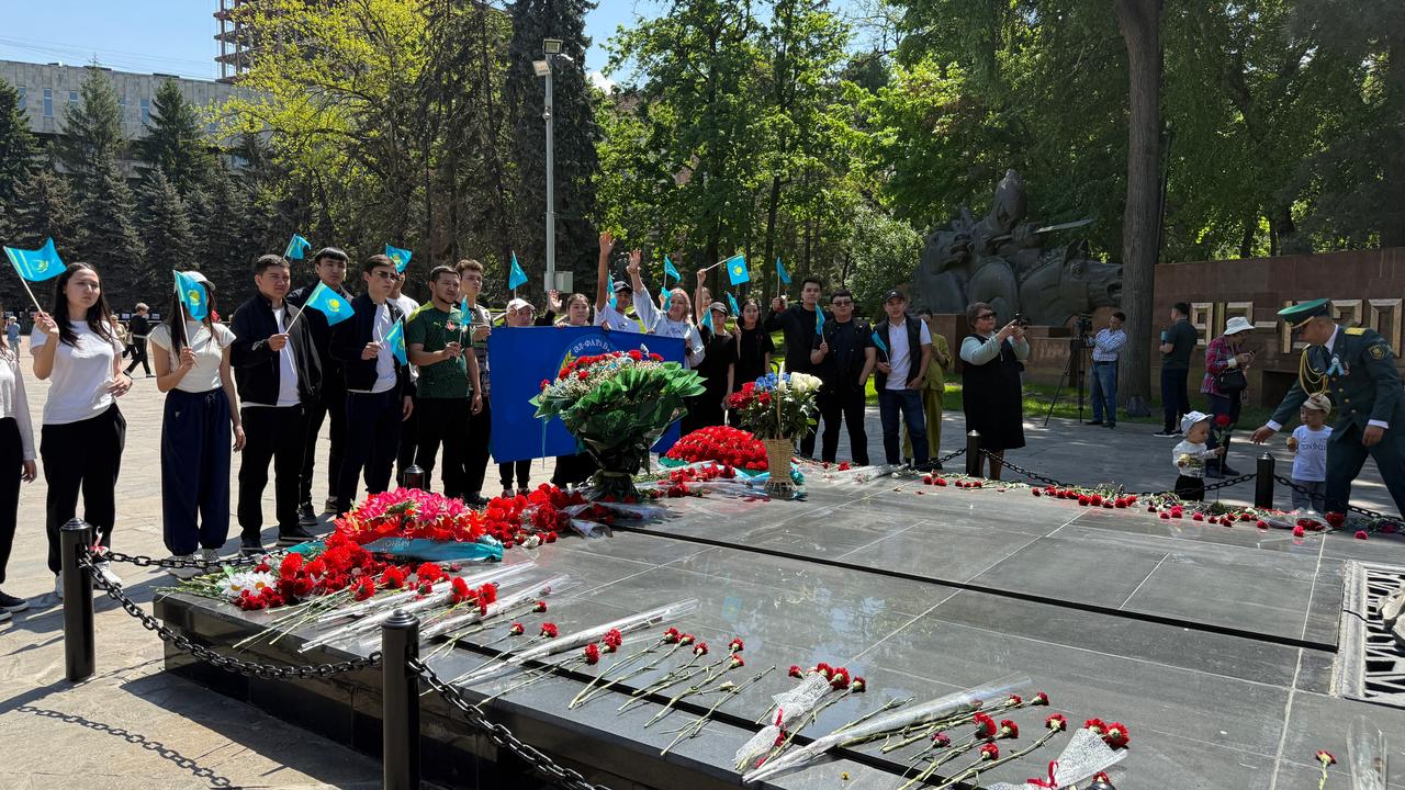 ✨ 2025 жылғы 9 мамыр мерекесінің қарсаңында ✨