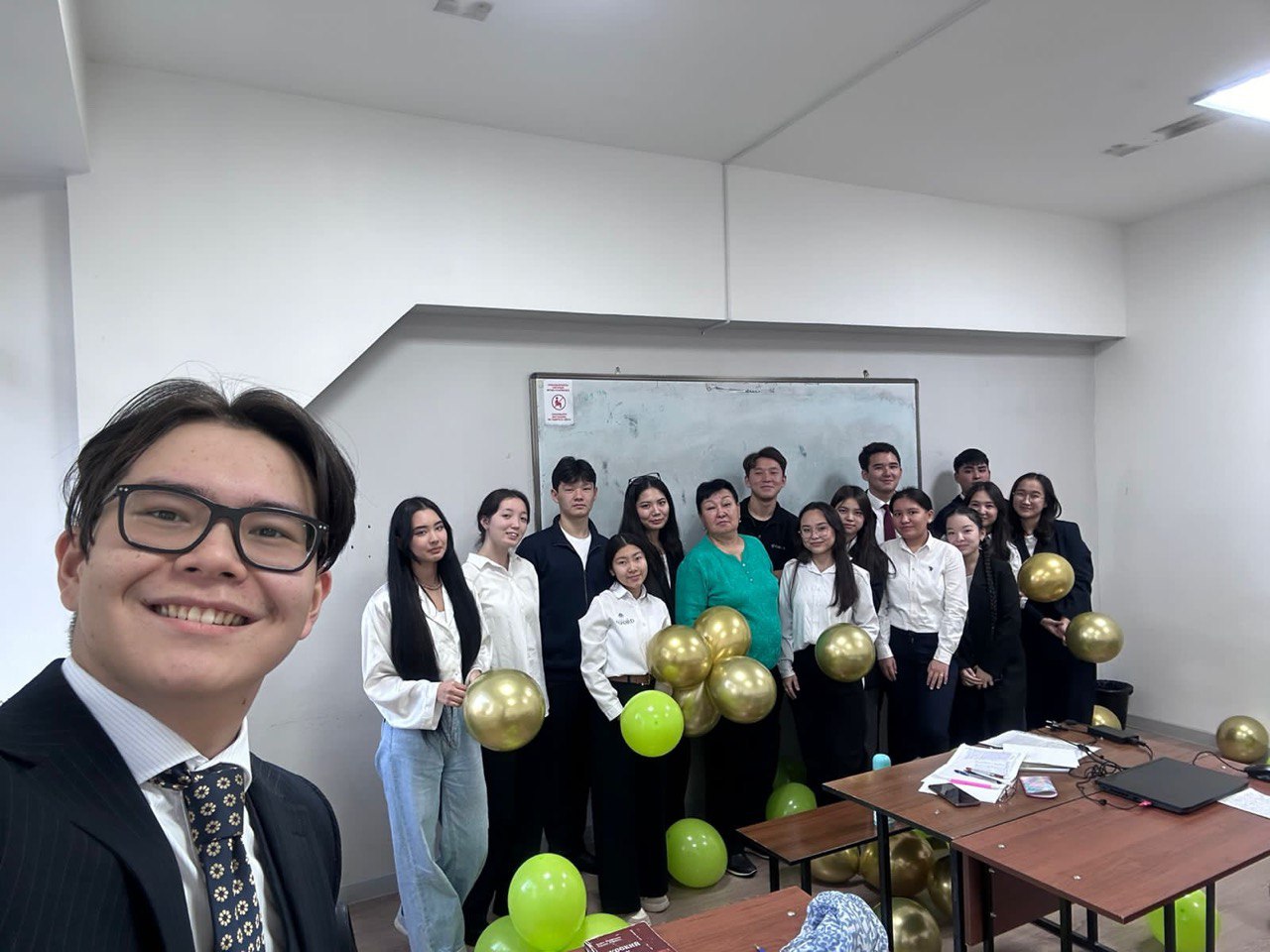The students of al-Farabi Kazakh National University discussed the financial system of Kazakhstan and some  countries of the world.
