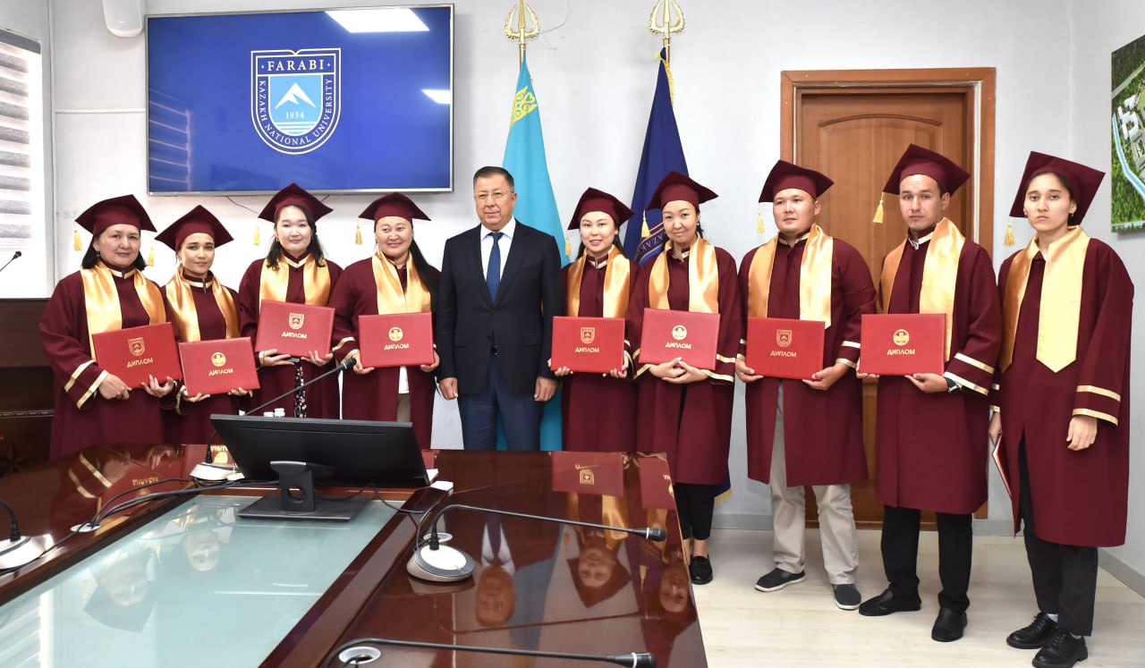 Rector awarded doctoral students with diplomas