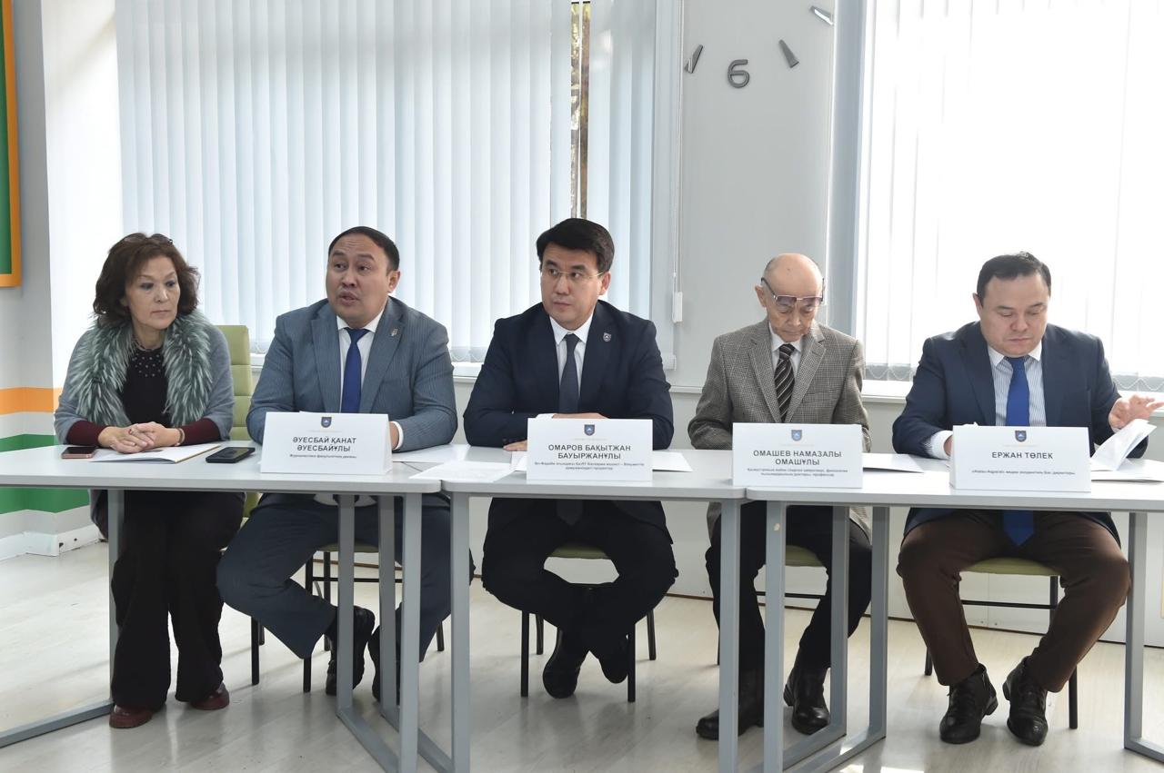 Жаһандық коммуникациядағы ұлттық бірегейлікті қалыптастыру мәселелеріне  арналған конференция