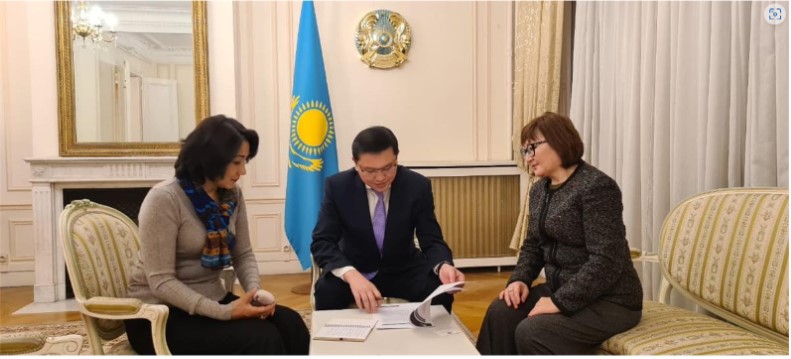 MEETING WITH THE ADVISER OF THE PERMANENT MISSION OF THE REPUBLIC OF KAZAKHSTAN TO UNESCO IN PARIS (FRANCE)