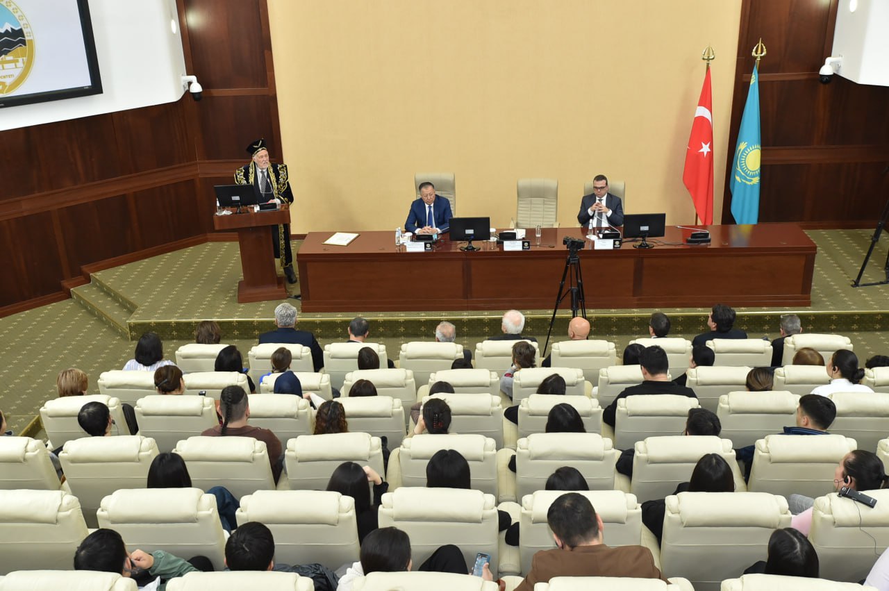 KazNU hosted a conference dedicated to the 100th anniversary of the Republic of Turkey