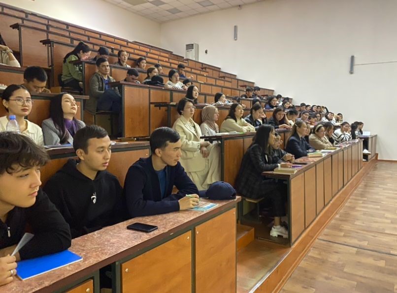Students of the Faculty got acquainted with the Code of Honor of a student of al-Farabi Kazakh national University