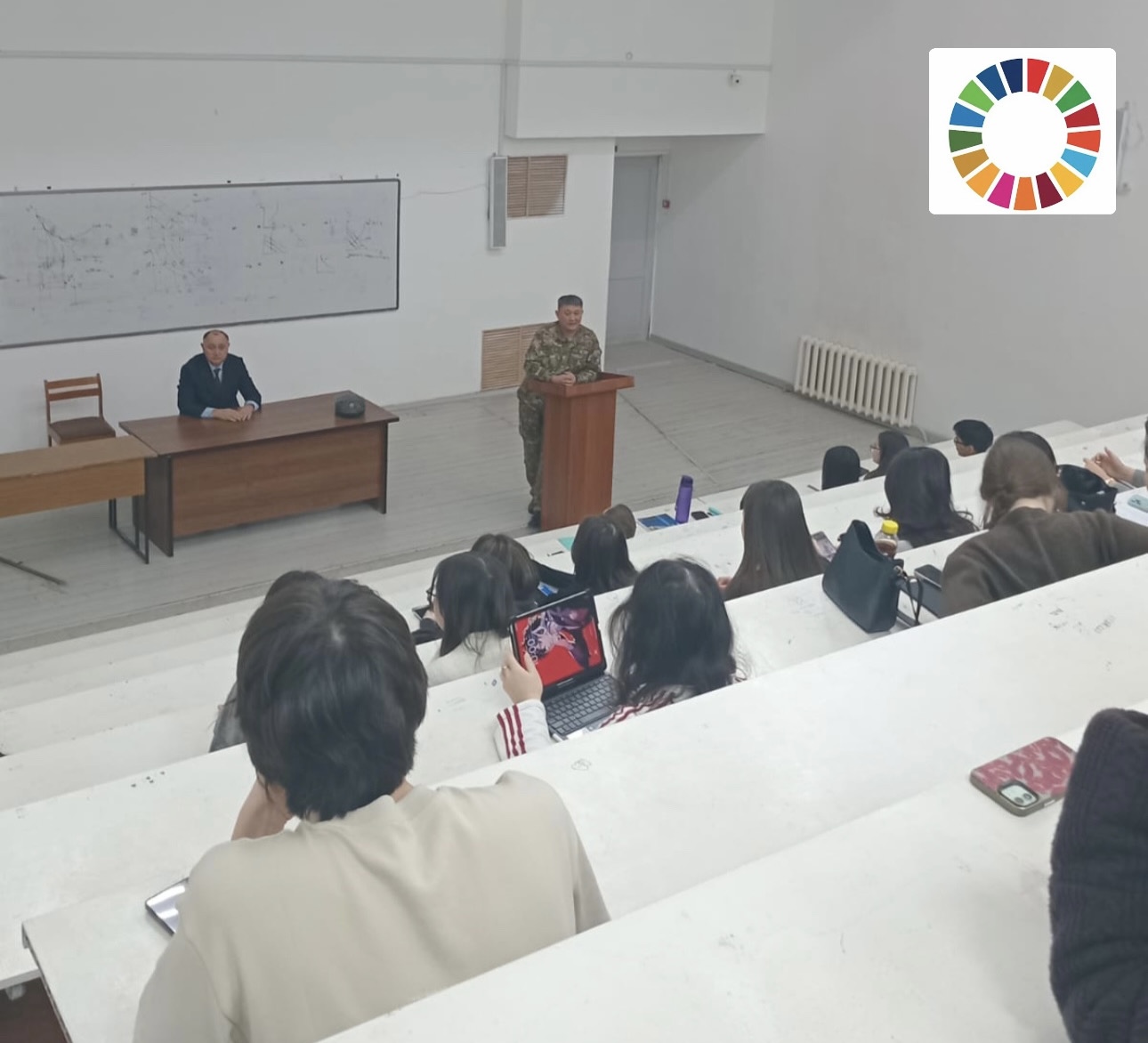 ҚазҰУ әскери кафедрасы- оқу,әскери, дайындық қана емес,  тұлғалық қалыптасудың  мектебі