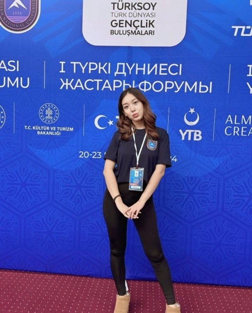 Форум волонтері