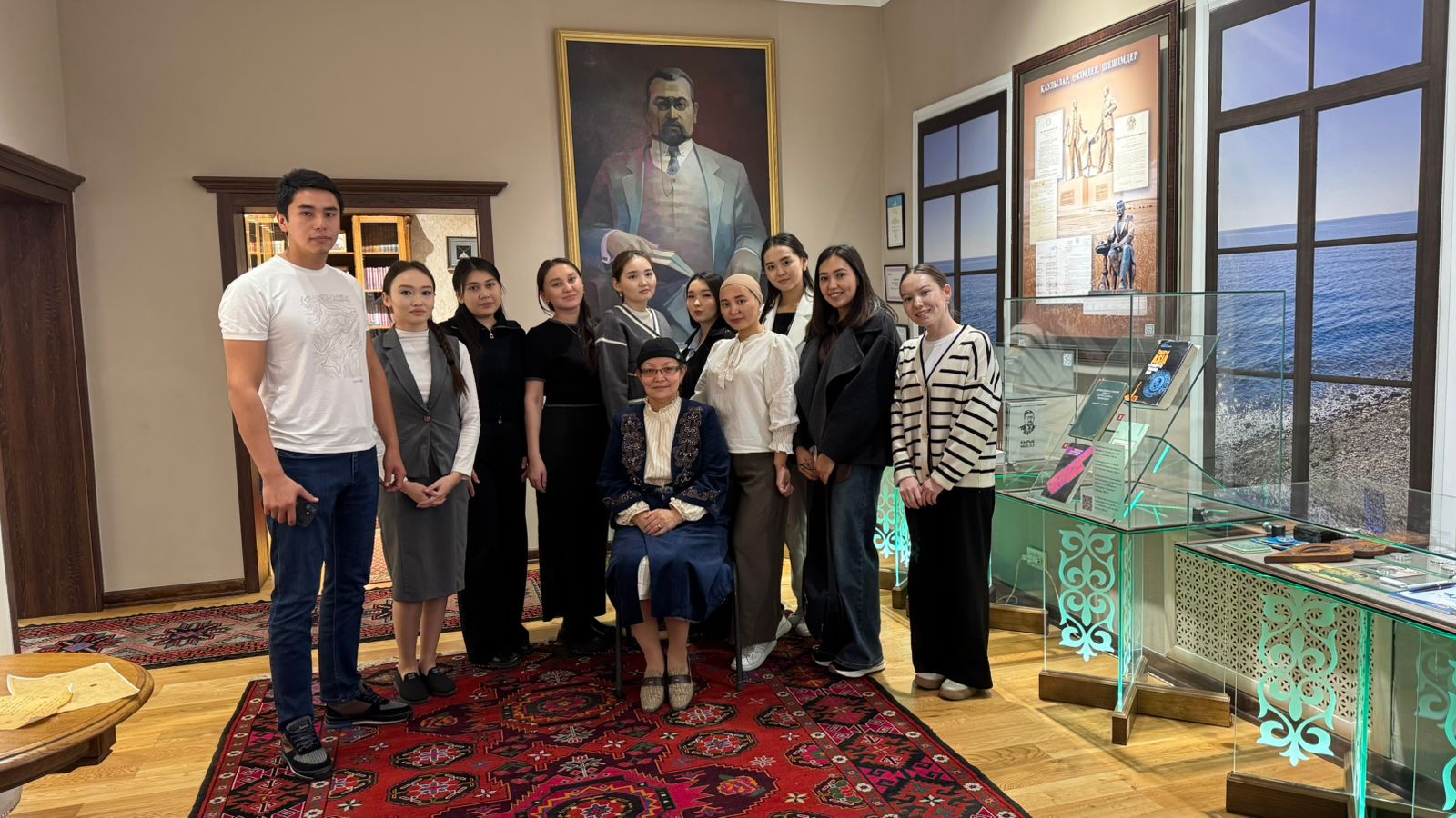 ТДМ-4: Тәжірибе барысында кітап талқы өткізілді.