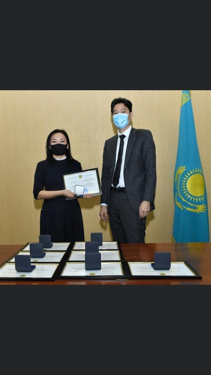 ҮЗДІК ОҚЫТУШЫЛАР МАРАПАТТАЛДЫ