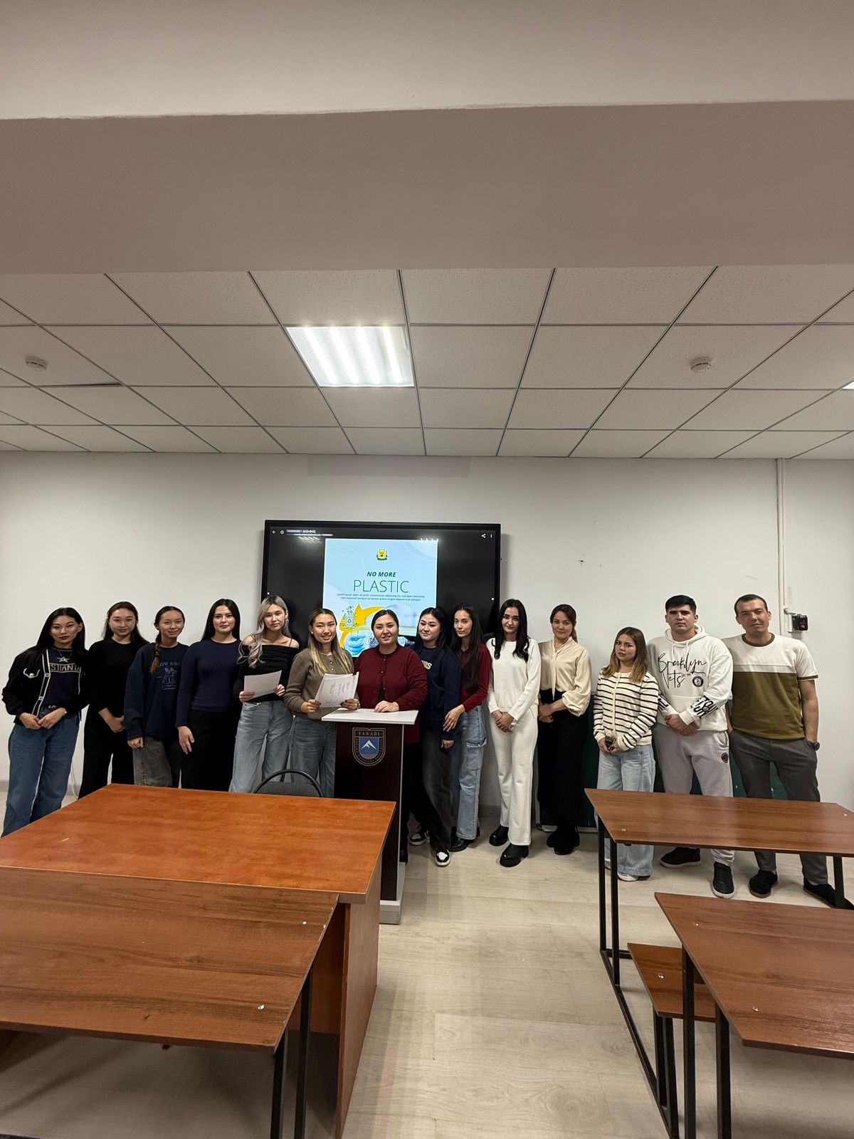 «Пластикке балама бар ма?» дебаты