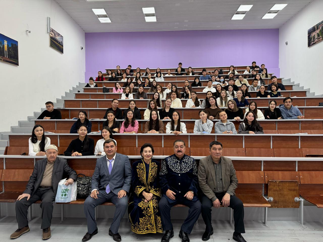 Ғылыми журналистика бойынша шеберлік сағаты өткізілді