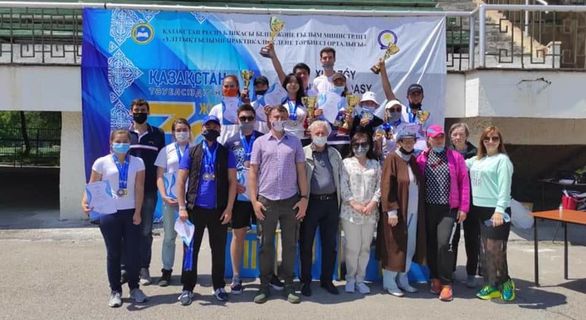 Men&#39;s and women&#39;s combined teams of KazNU Champions of the XI Summer Universiade in archery!
