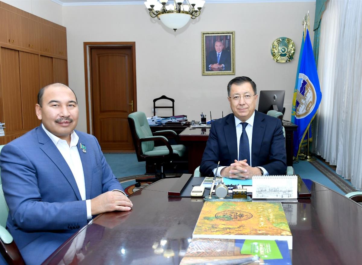 THE RECTOR MET WITH ERMAKHAN IBRAIMOV