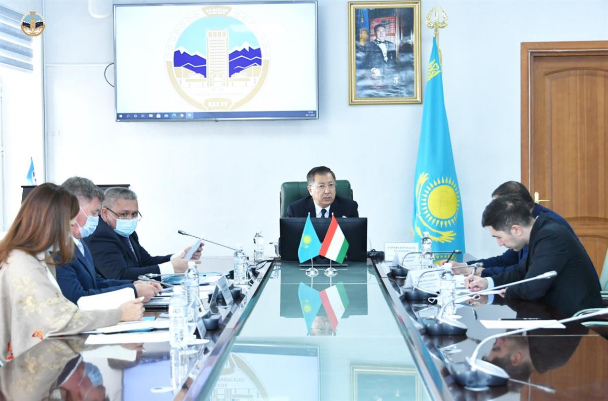 ZHANSEIT TUYMEBAYEV RECEIVED HONORARY GUESTS FROM TAJIKISTA