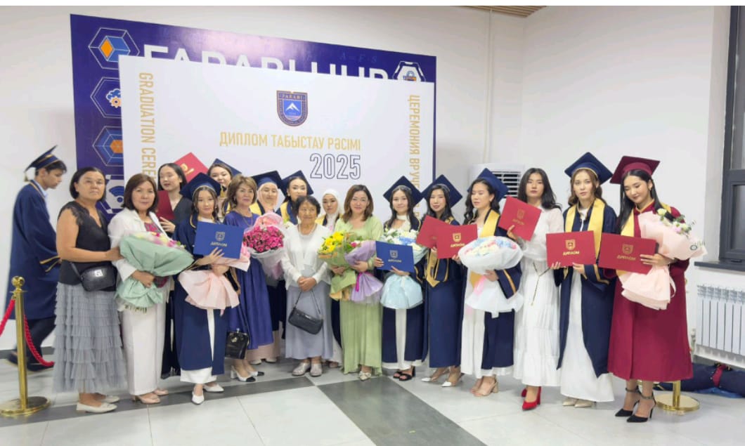 Bachelor's and Master's degree diplomas in psychology were awarded to graduates of the bachelor's and master's degree programs at the Faculty of Philosophy and Political Science of Al-Farabi KazNU