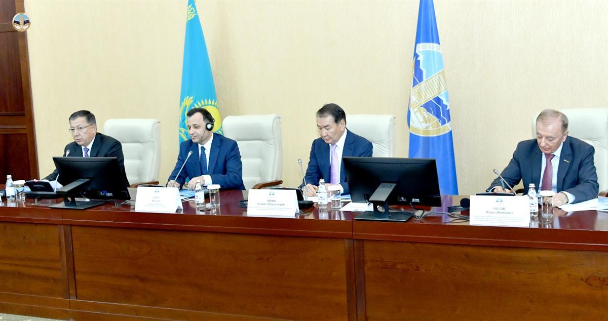 INDEPENDENCE OF KAZAKHSTAN AND ELBASY