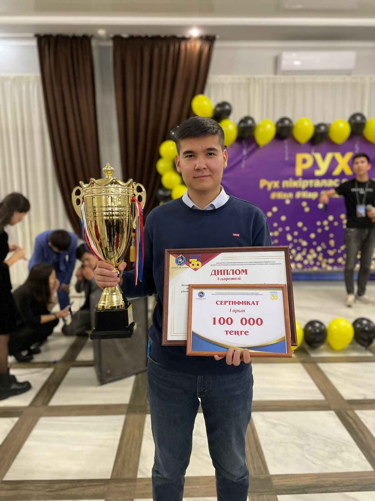 First place in the debate of students of Al-Farabi Kazakh National University