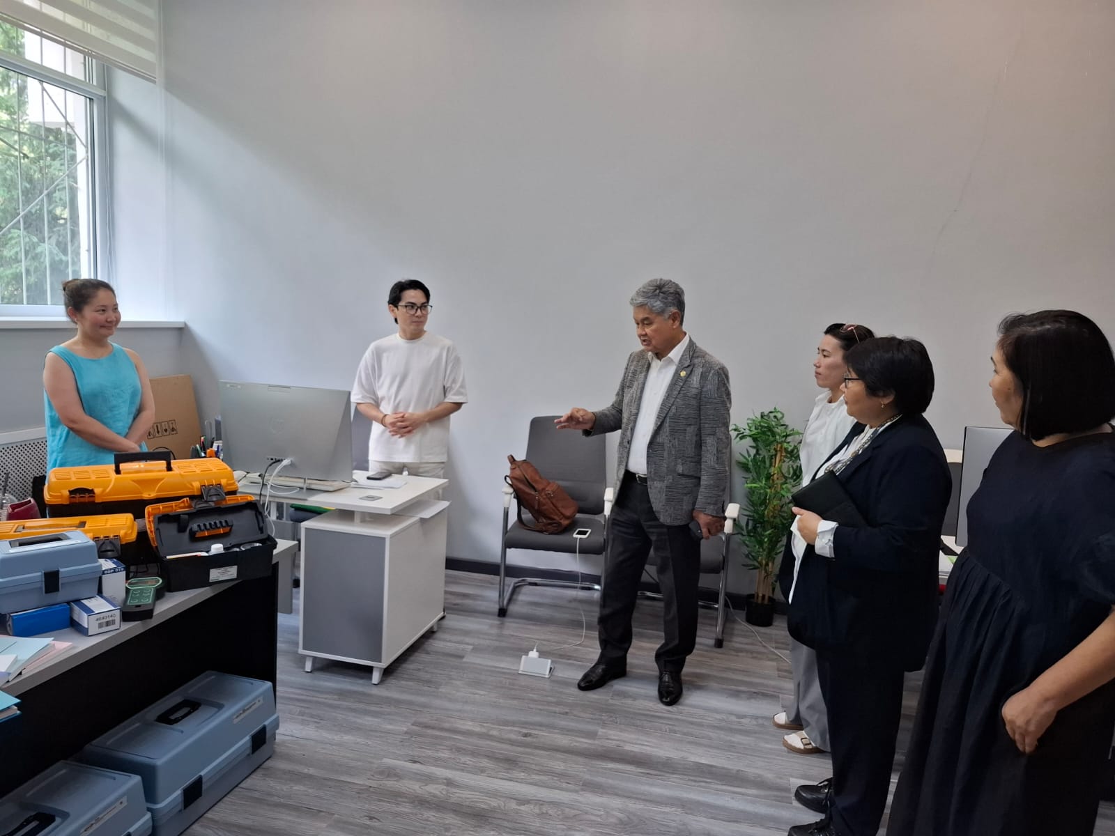 Al-Farabi KazNU strengthens cooperation with research institutes