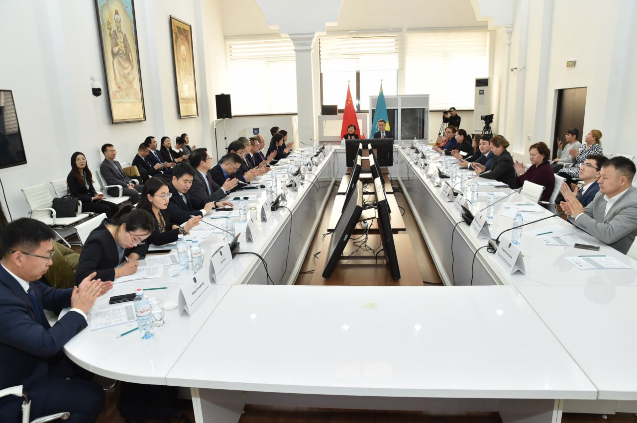 KazNU concluded a trilateral memorandum with Chinese partners