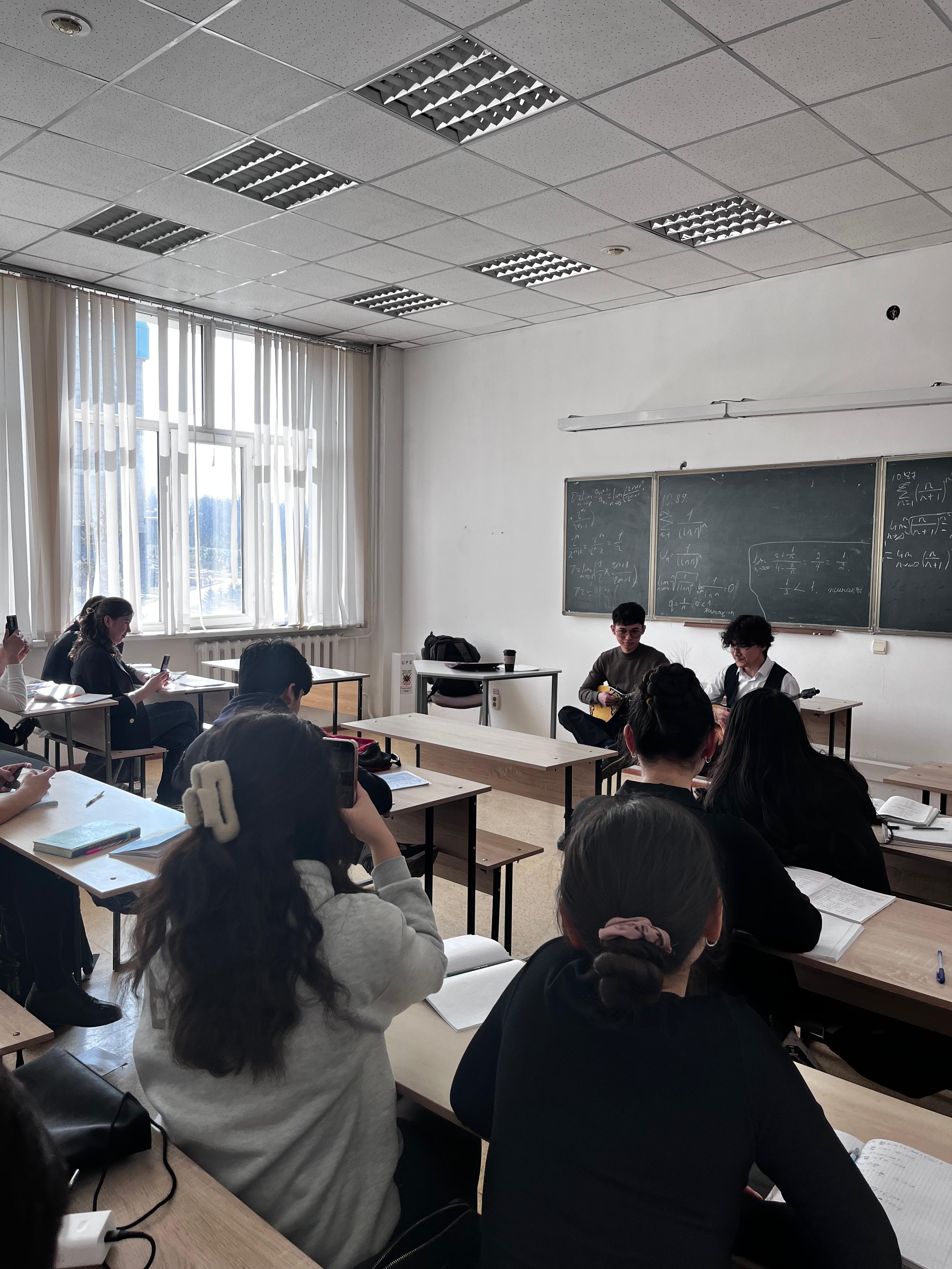 №13 ЦУР аясында «Қош келдің, әз Наурыз» атты ашық сабақ