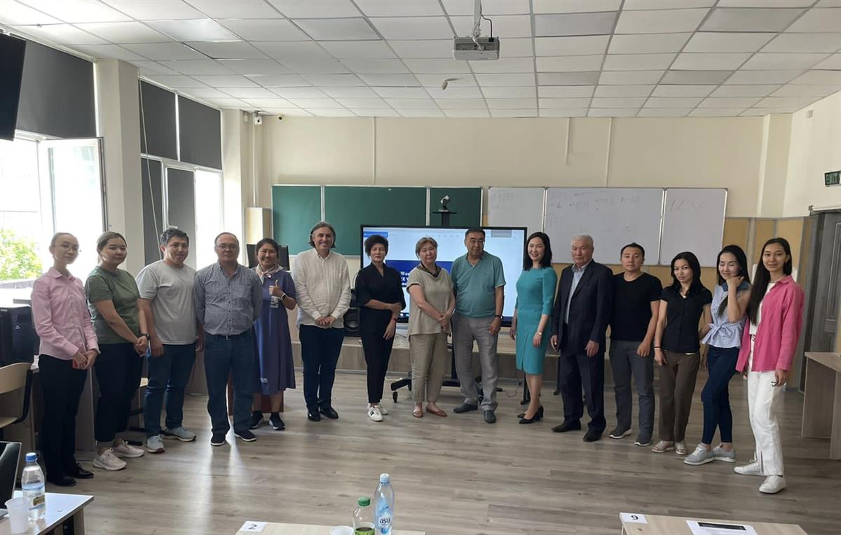 At the Department of Artificial Intelligence and Big Data of the Faculty of Information Technologies of the al-Farabi Kazakh National University hosted the 6th international seminar "Technology for Everyday Life".