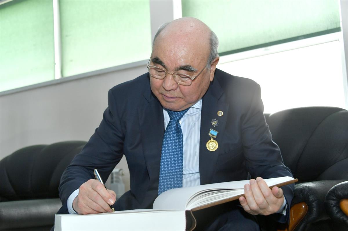 ASKAR AKAYEV LEFT HIS SIGNATURE IN THE BOOK OF HONORED GUESTS