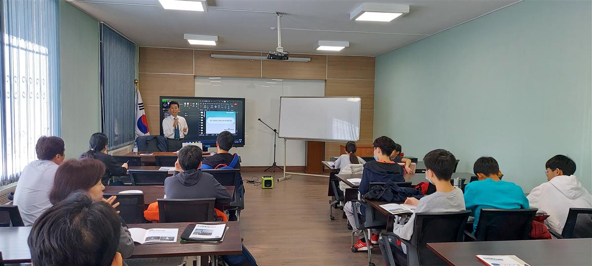 Был проведен специальный урок и лекция для корейской молодежи
