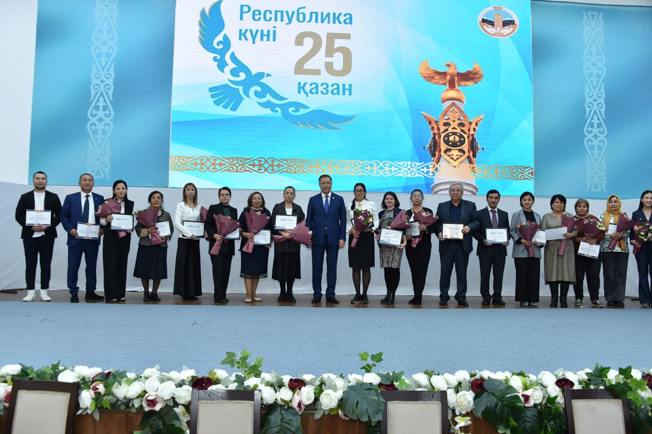 Teachers of the Far East Department were awarded letters of gratitude  from the mayor of Almaty and the rector of KazNU named after. al-Farabi  and medal "For meritorious service"