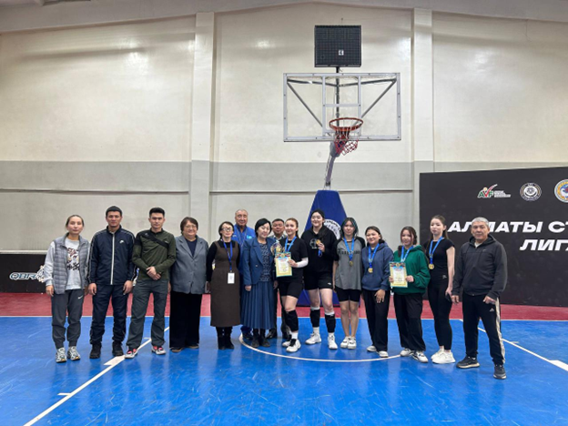 Open Lesson on “Volleyball: Passing the Ball”