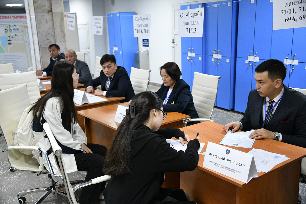 There are 3 polling stations on the KazNU campus