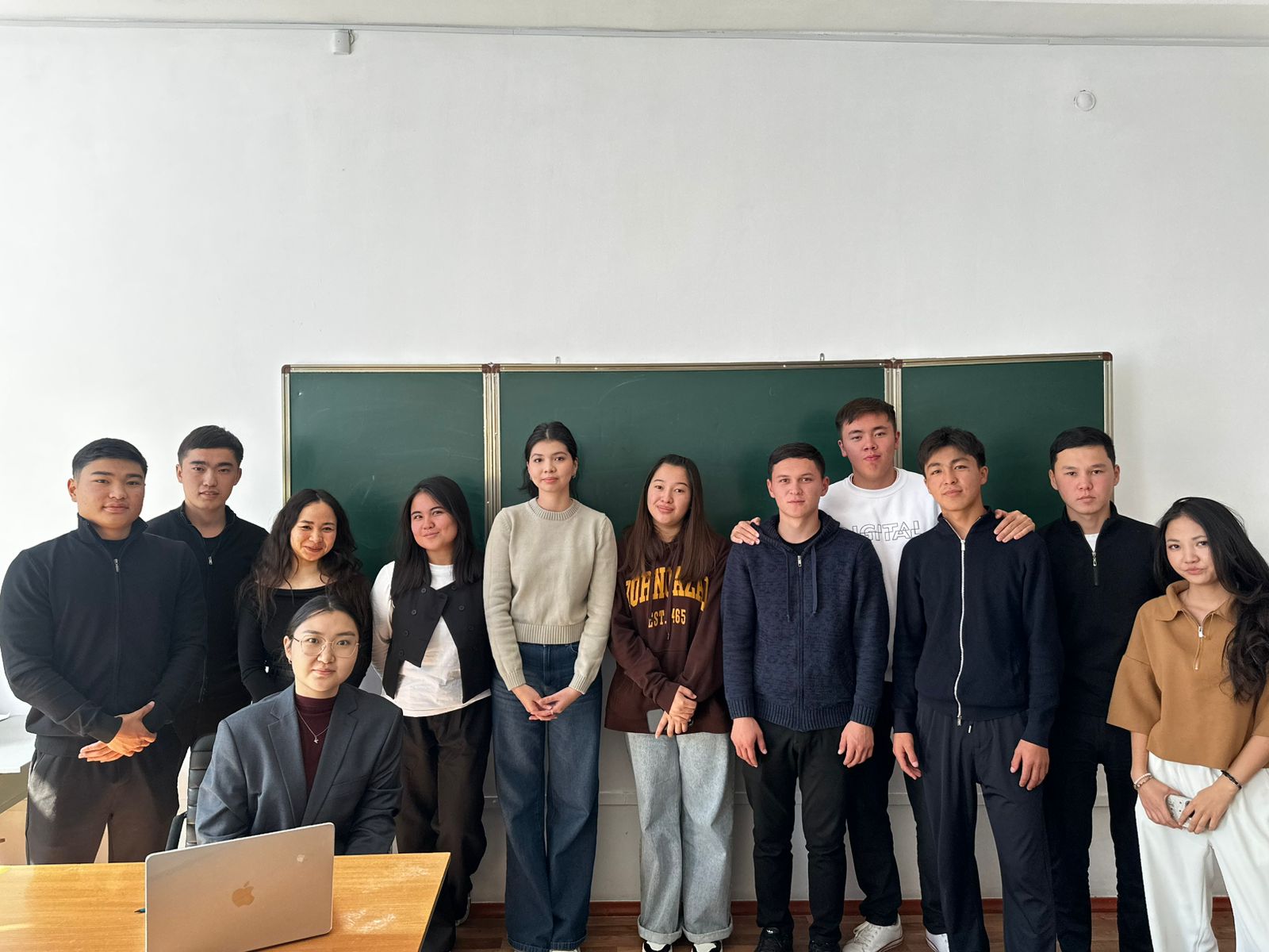 «Қарым-қатынас психологиясы: дұрыс тыңдау және түсіну» ТДМ 4: Сапалы білім / ТДМ 16: Бейбітшілік, әділдік және мықты институттар