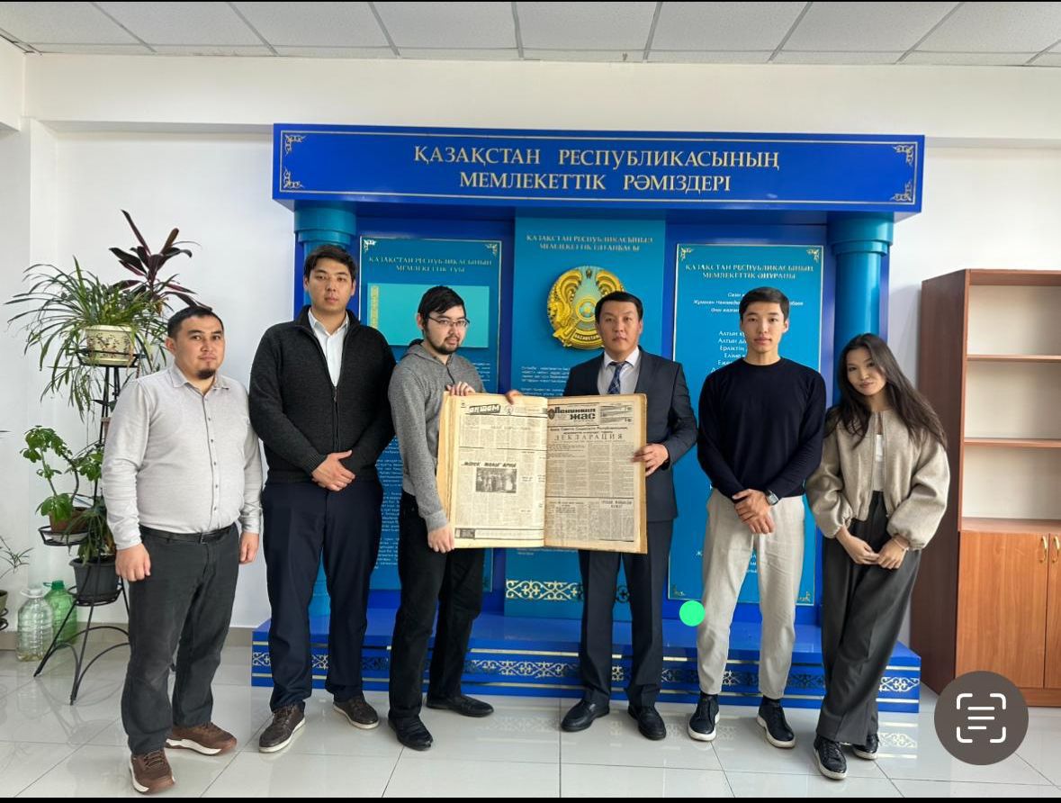 Егемен елдің еңсесі биік!