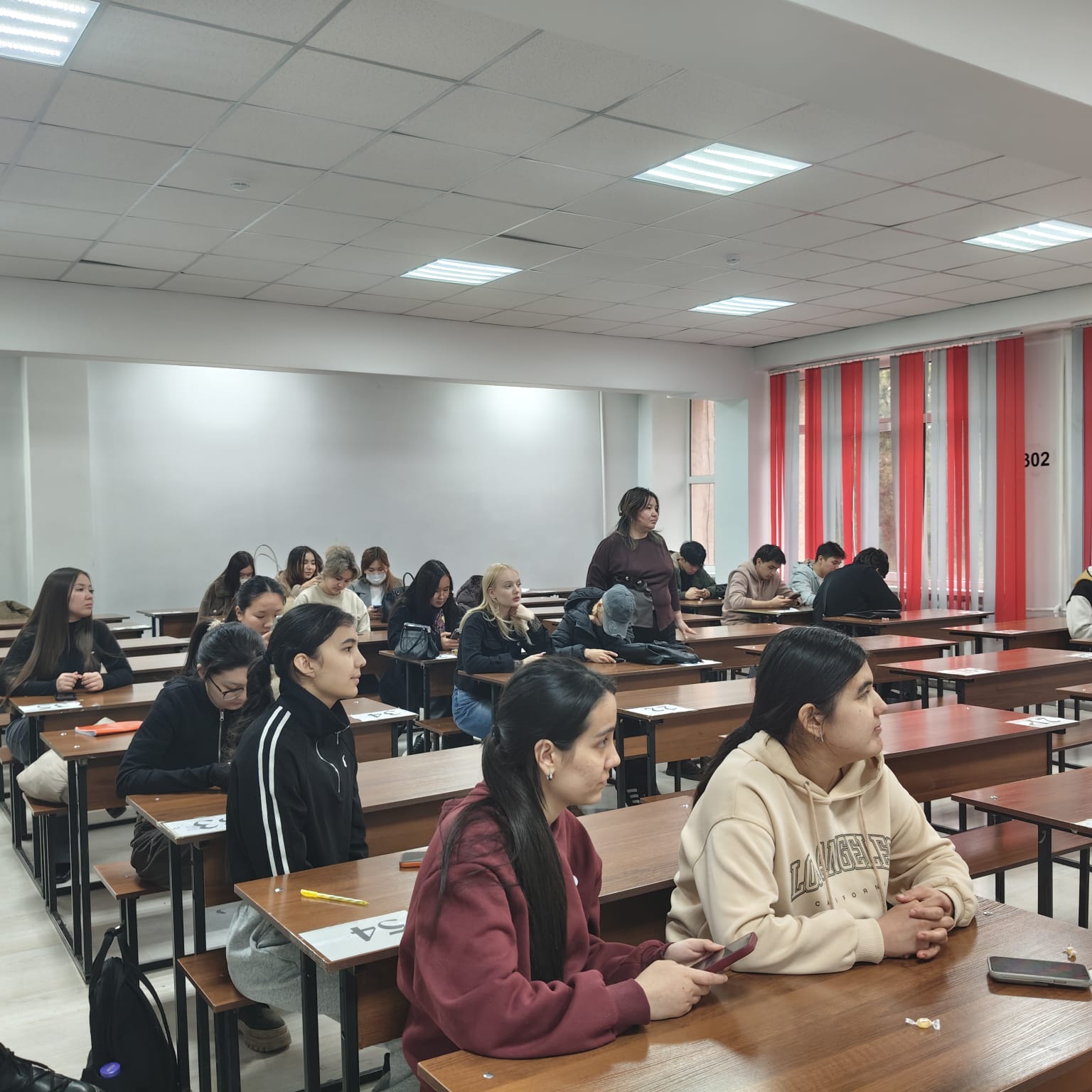 ТДМ-16 бойынша «Адам құқықтары» тақырыбында дәріс