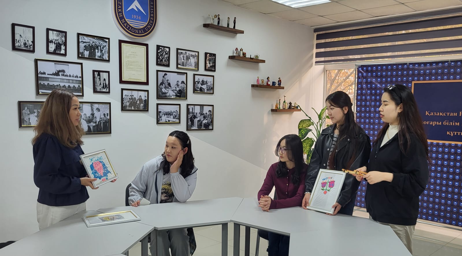 ТДМ 9. "ҚОЛӨНЕР - СЫРЛЫ ӨНЕР"