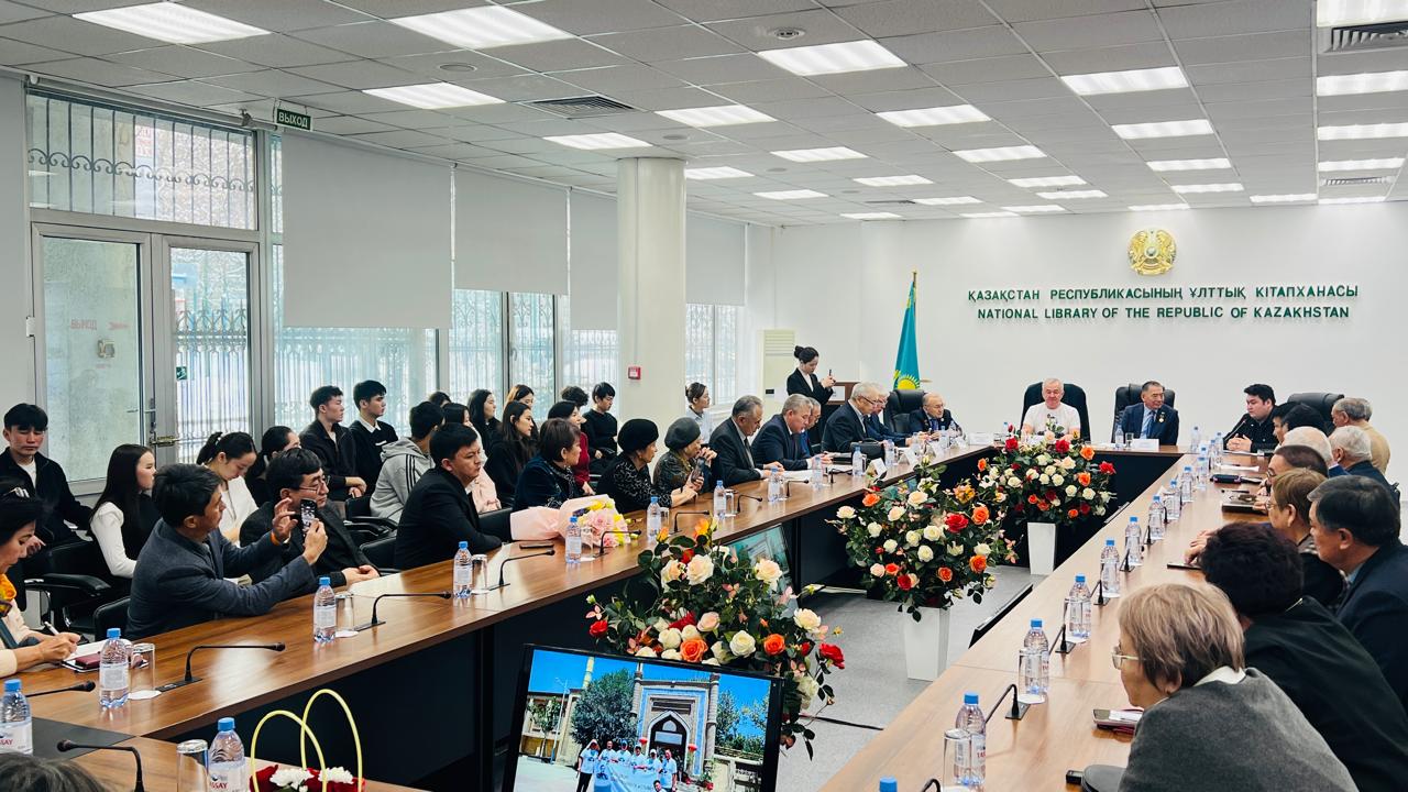 Тұрақты даму мақсаттары аясында отандық тарихи зерттеулерді насихаттау И.Иминовтың «Край – шести городов» еңбегінің тұсаукесері өтті