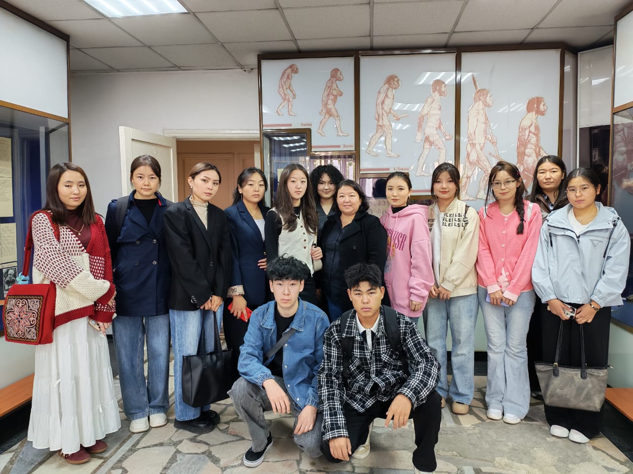 ТДМ 4, 16. «Тастың да айтары бар»