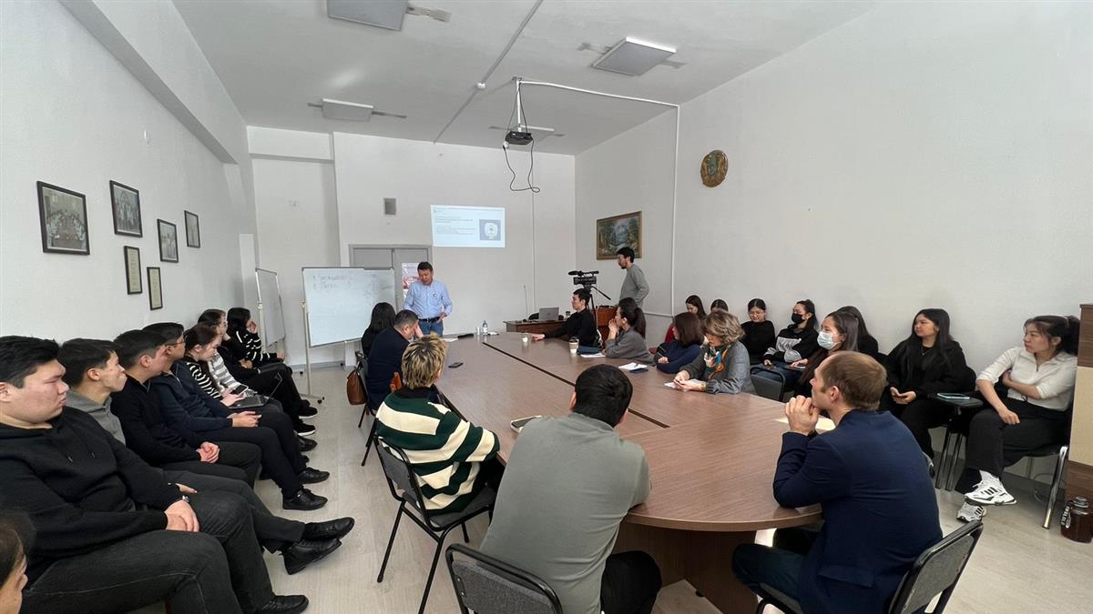 leadership lectures were held by the director of “Sunkar” medical company, Kuanysh Kerimkulov