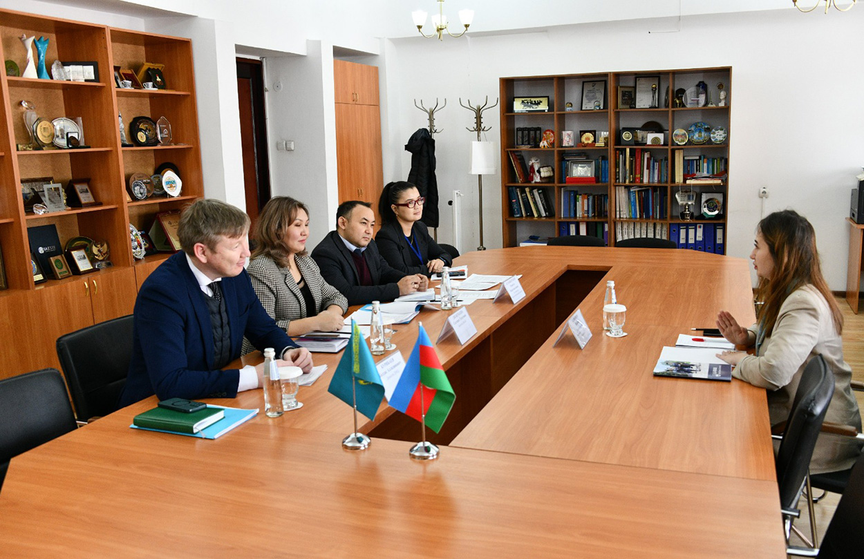 KazNU and Baku State University develop cooperation