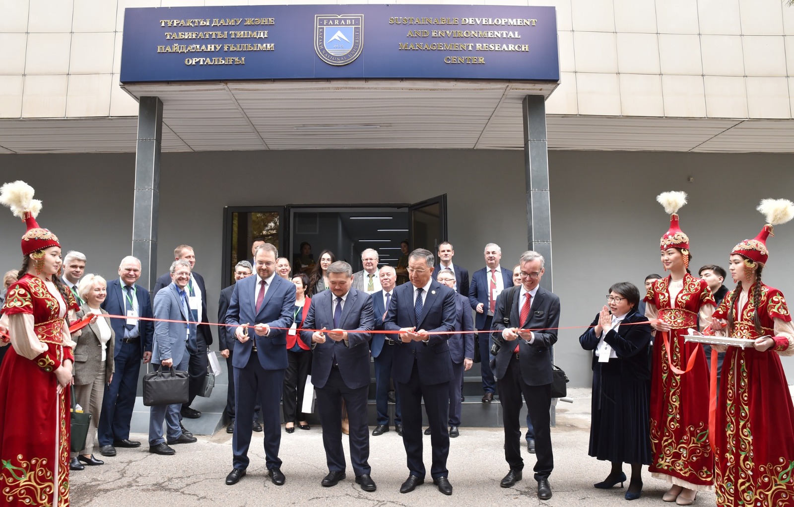 At Al-Farabi Kazakh National University on the basis of the Faculty of Geography and Environmental Sciences, 10 innovation laboratories have been opened to implement the Sustainable Development Goals