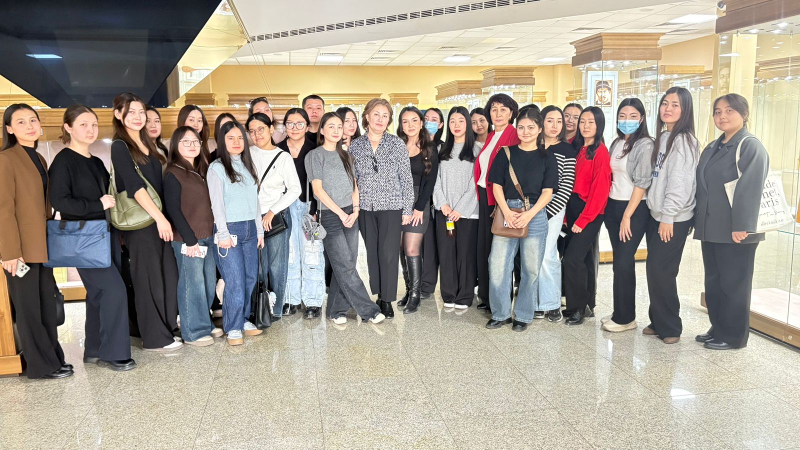 Ұлттық мәдениет және мәдени интеграция” атты танымдық көрме