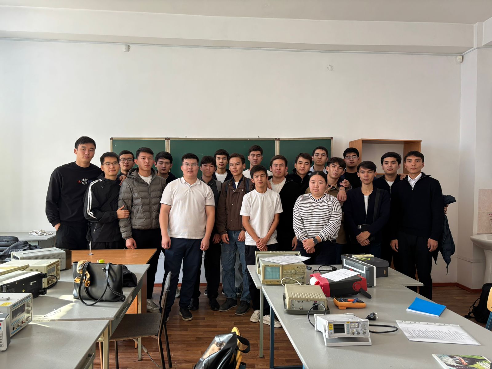 Жастар арасында суицидтің алдын алу: себептер және шешу жолдары ЦУР бағыты: ЦУР №3 – Салауатты өмір салты және психологиялық әл-ауқат.