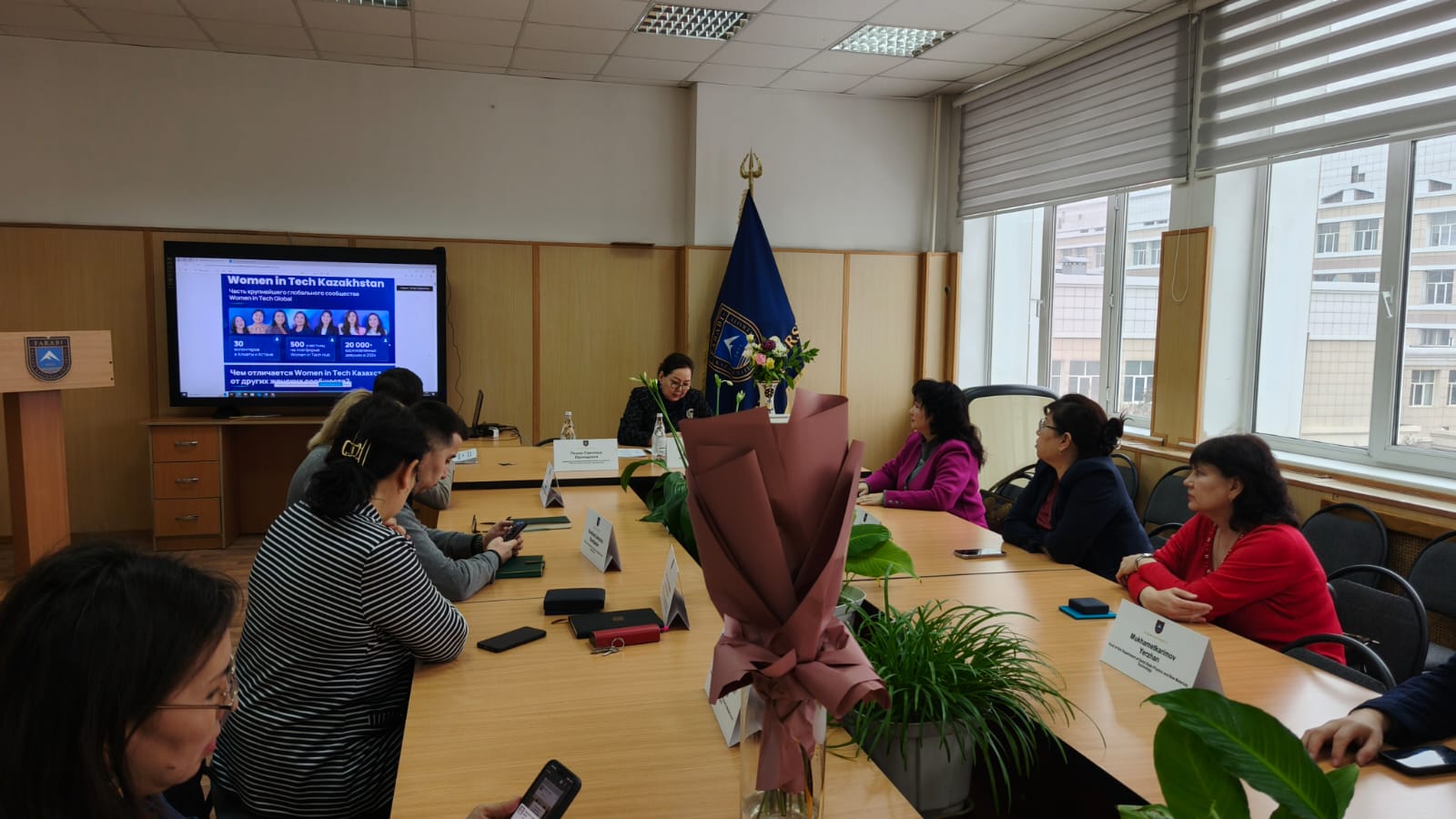 Физика-техникалық факультетінде Women in Tech: Kazakhstan өкілімен вебинар өтті. ТДМ 5