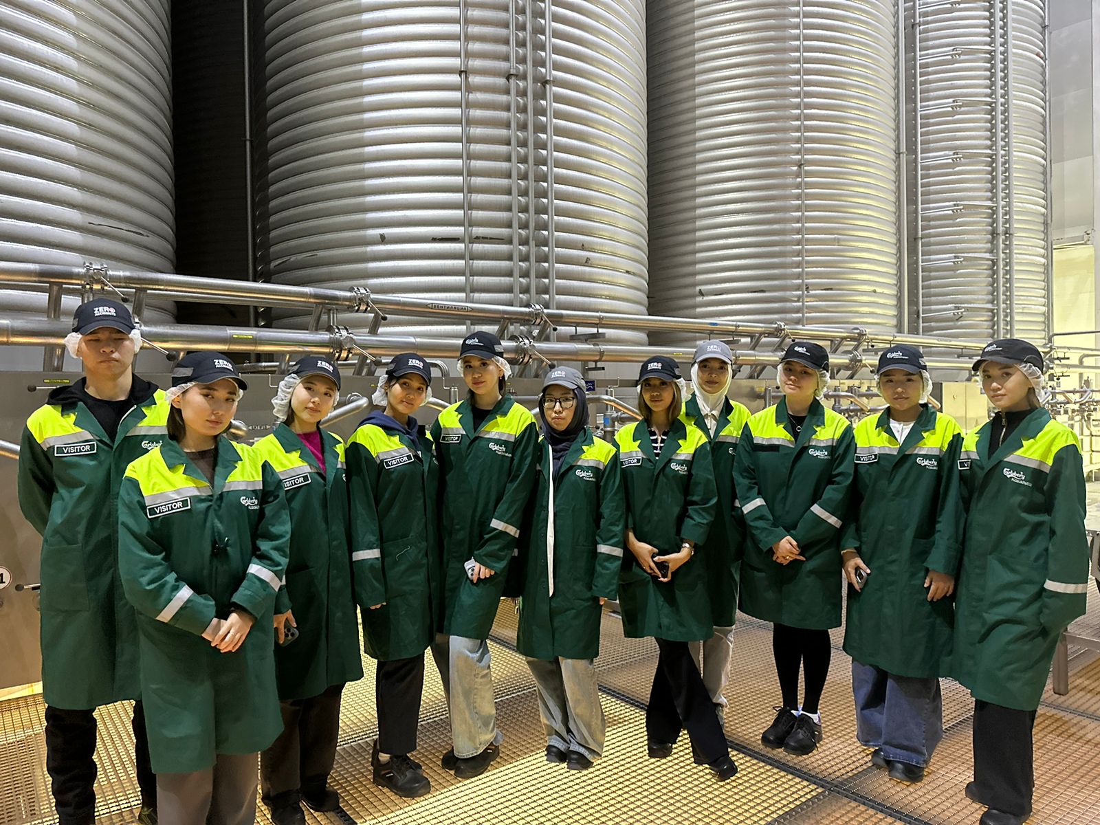 «Тағамдық химия және технология» ББ студенттерінің тәжірибе-бағдарлы экскурсиясы