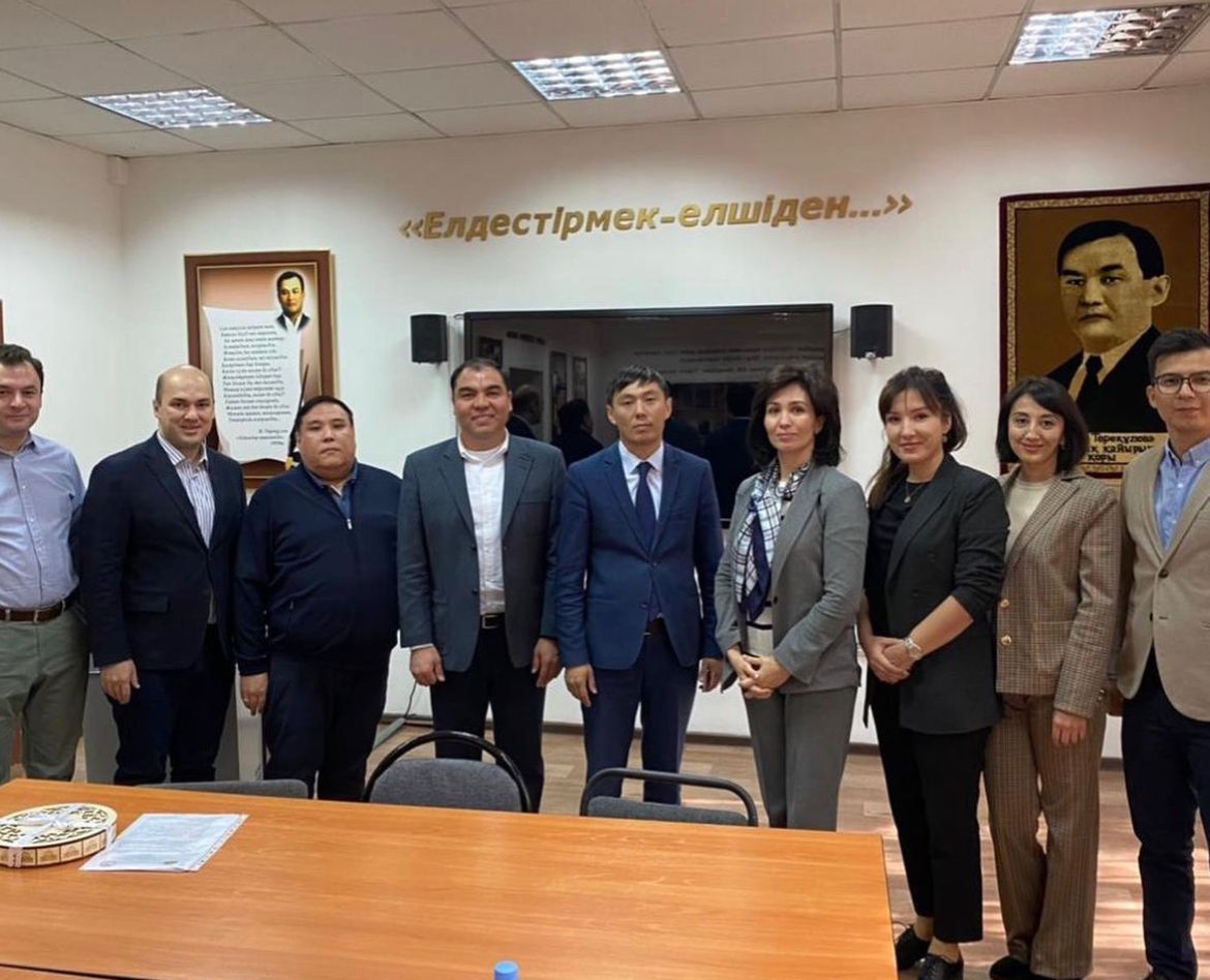 Cостоялась встреча руководства факультета с представителями Университета мировой экономики и дипломатии Республики Узбекистан. 
