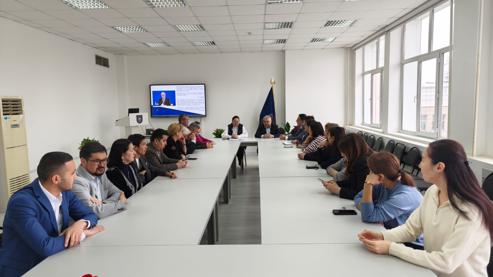 Физика-техникалық факультетте университеттің 92 жылдығы аталып өтті. ТДМ 17