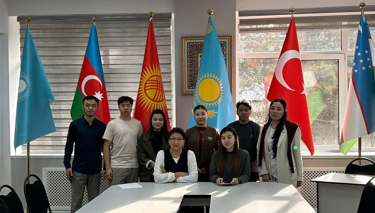 ХХ–ХХІ ғасырлар тоғысындағы утопия және антиутопия жанрларының жаңа аспектілері