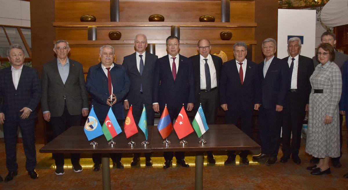KAZNU AND THE ACADEMY OF SCIENCES OF THE TURKIC WORLD SIGNED A MEMORANDUM