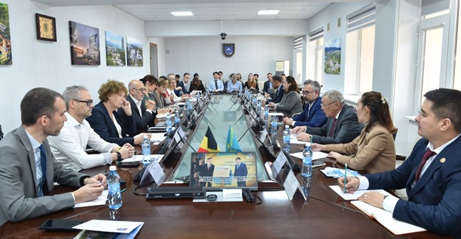 ҚазҰУ-да Гент университетімен жаңа ғылыми-білім беру жобалары талқыланды